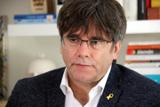 L'eurodiputat de JxCat Carles Puigdemont durant l'entrevista a l'ACN.