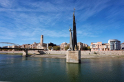 Aspecte del monument franquesta dedicat a la batalla del?Ebre a Tortoa.