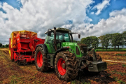 Imagen de archivo de un tractor.