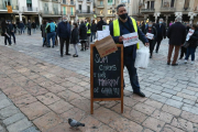 Imagen de la protesta en la Mercadal.