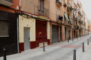 La calle Estel de Reus, donde se encuentra el edificio que Llars Familiars rehabilitará para convertirla en cinco viviendas de alquiler social.