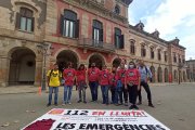 Imatge dels treballadors davant del Parlament.