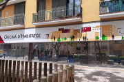 Imatge de l'oficina de l'Habitatge a Reus, situada a la plaça del Baluard.