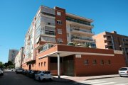 Imatge del bloc de Sant Magí, on s'instal·larà la futura biblioteca del barri.