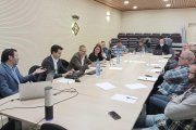 Imatge de la reunió que han mantingut amb els representants dels consistoris de la Terra Alta.