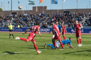 La defensa del Nàstic ja va tractar d'aturar a Biabiany, però en el partit d'anada no ho va aconseguir.