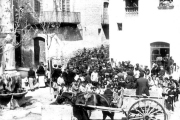 La plaça de la Font de Torredembarra a finals de la dècada de 1910.