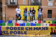 La conferència de la CUP va ser a la plaça de les Cols, davant de la Catedral de Tarragona.