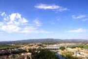 Panorámica de Flix, donde se ha restringido el uso del agua de grifo.