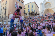 Imatges dels assajos d'ahir de dues de les colles castelleres de la ciutat.