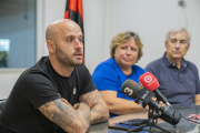 Raúl Marín en la sala presidencial del Reus Deportiu anunciando su nueva etapa.