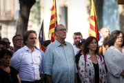 El president d'Òmnium Cultural, Xavier Antich, encapçalant l'ofrena de l'entitat al monument a Rafael Casanova de Barcelona.