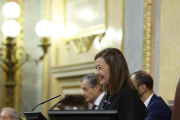 La presidenta del Congreso, Francina Armengol, durante el debate de la reforma del Reglamento para el uso de las lenguas cooficiales.