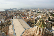 Es podran atorgar com a màxim 10 llicències de pisos turístics per cada 100 habitants.