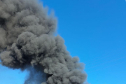 Imatge de l'incendi de l'autocar al Vendrell.