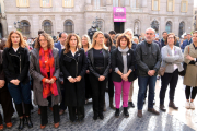 Minuts abans de començar l'acte institucional pel 25-N amb la consellera d'Igualtat i Feminismes, Tània Verge; la presidenta delegada del Área de Feminismos e Igualdad, Eva Baró i la segona tinenta d'alcaldia, Maria Eugènia Gay.