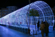 Foto del túnel de llums d'una edició anteriror.