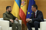 El president espanyol, Pedro Sánchez, i el president d'Ucraïna, Volodímir Zelenski, durant la trobada bilateral a Granada el passat octubre.