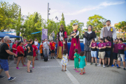 Els gegants i la música ompliran les festes dels barris de la ciutat.