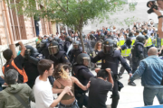 Imatge de les càrregues policials a Tarragona l'1 d'Octubred e 2017.