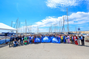 Imatge del lliurament de banderes blaves al port de Segur de Calafell.