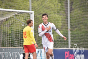 El tarragoní Óscar Gómez celebrant un gol.