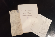Imatge d'alguns dels documents trobats al Centre de Lectura de Reus que daten entre el 1900 i el 1936.