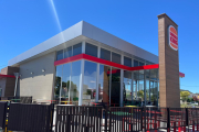 Imatge del nou establiment de Burger King obert a Amposta.