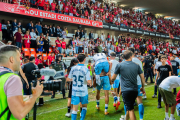 Els jugadors del Màlaga celebren l'ascens davant de la llotja del Nou Estadi.