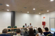 Mario García i Rafa Luna durant la compareixença.