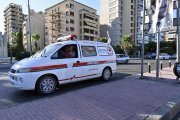 Una ambulància a la carretera després d'un incident relacionat amb els dispositius sense fil de membres d'Hezbollah a Beirut.