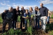 Imatge de l'acte de l'arrencada dels primers calçots.