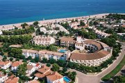 Imatge de l’Hotel Pino Alto, situat a primera línia de platja a Miami Platja.