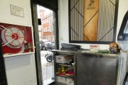 Destrosses produïdes durant un dels robatoris que hauria comès el detingut pels Mossos en un establiment de Tortosa.