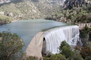 Imatge del pantà de Margalef (Priorat), aquest dimecres, sobreeixint