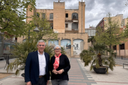 Joan Carles Gavaldà i Teresa Pallarès a l’avinguda del Carrilet.