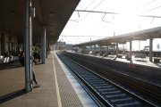 Estació de trens de Tarragona gairebé sense usuaris aquest dimecres a primera hora.