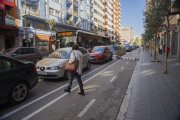 El carril bici de Pere Martell va entrar en funcionament el juny del 2021 i, quatre anys després, l’Ajuntament ha decidit eliminar-lo