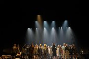 ‘Ilse’ compta amb l’actuació en directe de l’orquestra de cambra Traginart Ensemble i del Cor Infantil Amics de la Unió.