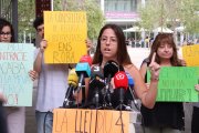 Doctorandes En Lluita davant del Campus Catalunya de la URV a Tarragona.