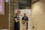 Els regidors d’Ara Reus, Daniel Rubio i Dolors Vázquez, en l’acte de balanç de mig mandat.