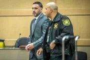Pablo Ibar llega al tribunal en su último juicio en 2018.