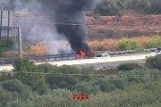 Imatge de l'incendi a l'AP-7