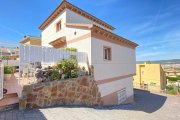 Imagen del chalet que se subasta por un euro en el Vendrell.