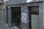 Exterior de l'Oficina de la Seguretat Social de Móra d'Ebre.