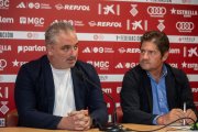 El director esportiu grana Noé Calleja i el president Lluis Fàbregas.