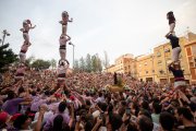 Els carrers de la Part Alta es van tornar a omplir d’assistents que van voler gaudir de la cloenda de les festes de Sant Magí.