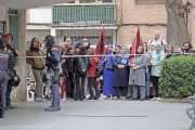 Imatge d’arxiu d’un desnonament que es va produir al barri d’Icomar l’abril del 2024.