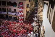 La Colla Joves Xiquets de Valls van obrir la diada de Sant Fèlix amb un intent desmuntat de 4d9sf