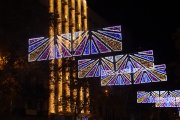 Llums de Nadal a la ronda de Sant Pere.